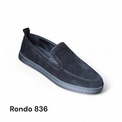 Замшеві чорні чоловічі лофери (сліпони) Rondo 836, без застібки, весна-осінь 836-40-11 фото